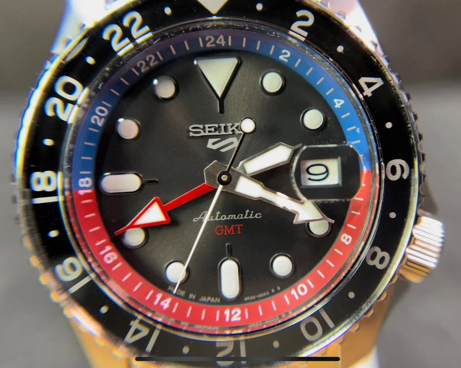 SEIKO GMT SSK019K1 "U.S. SPECIAL CREATION PEPSI CHARCOAL"