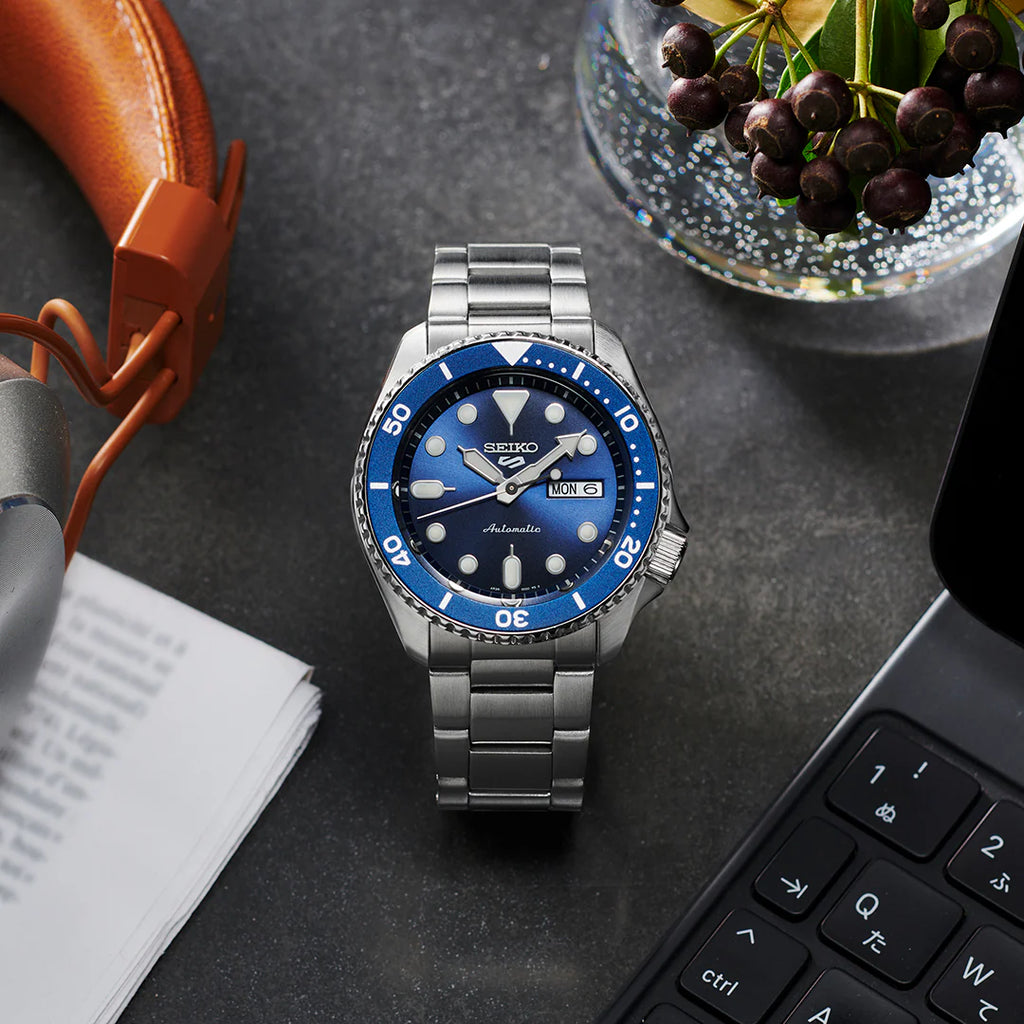 SEIKO SPORT 5 SRPD51K1 "BLUE BERRY"