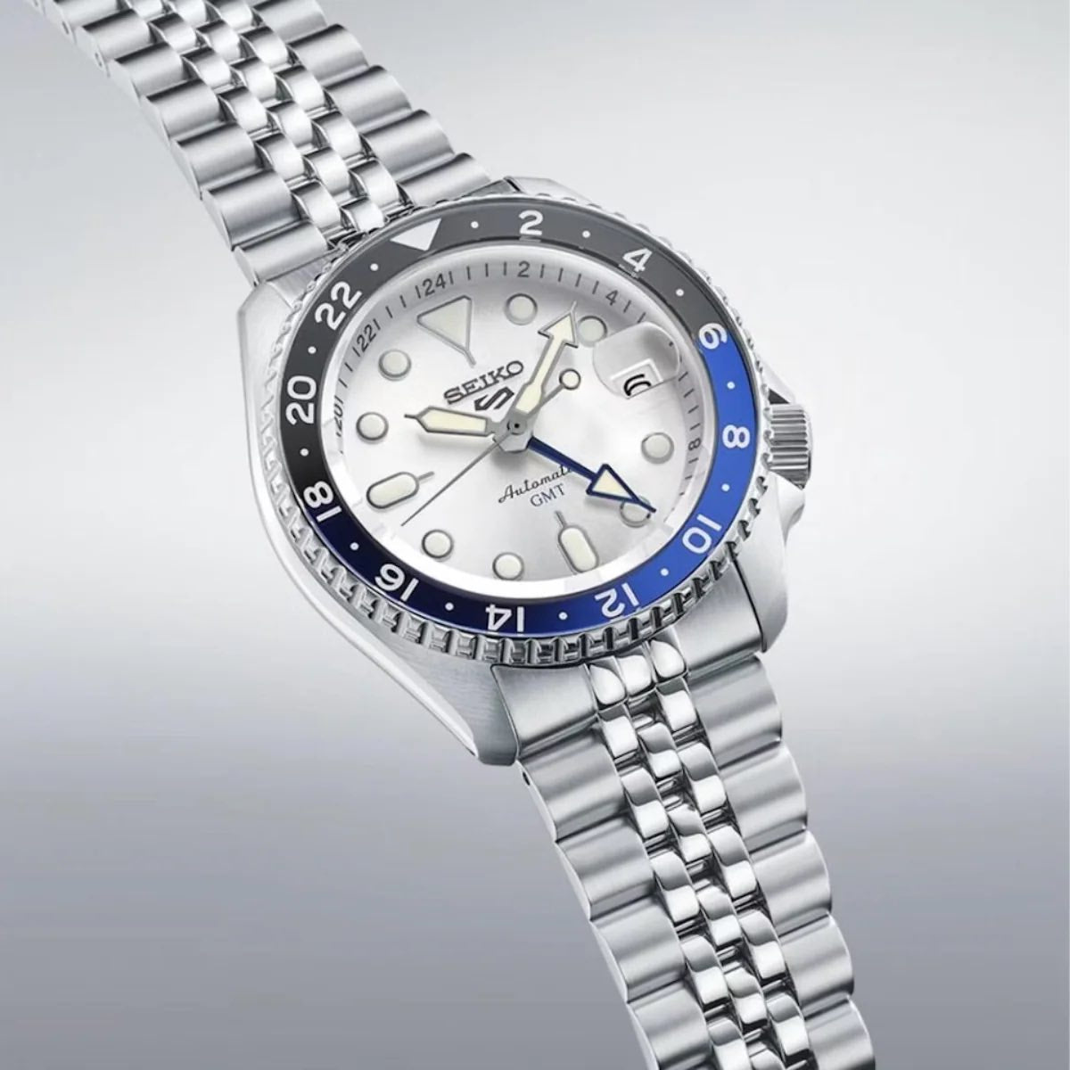 SEIKO GMT SSK033K1 "WHITE BATMAN"